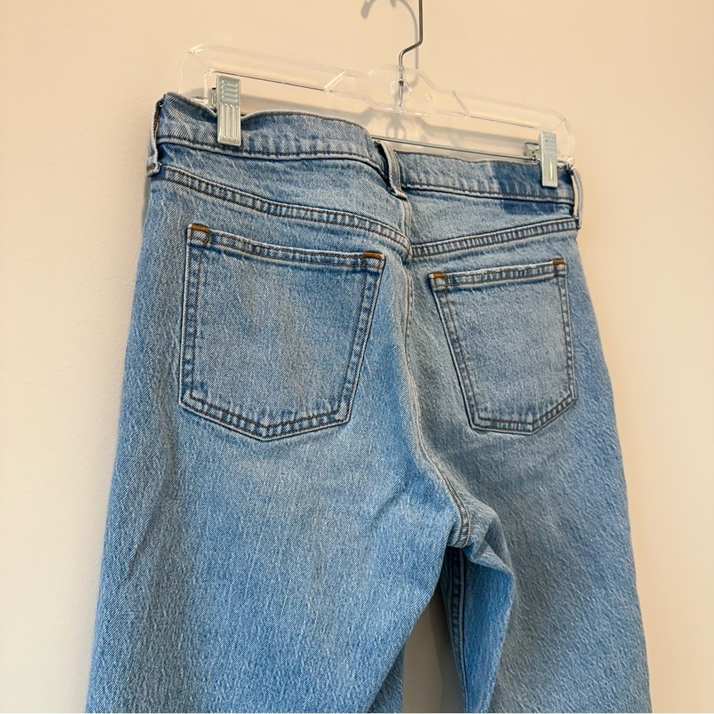Abercrombie The 90s Straight Leg Mid Rise Jean Women’s Size 27 Light Wash Jeans - Picture 7 of 12